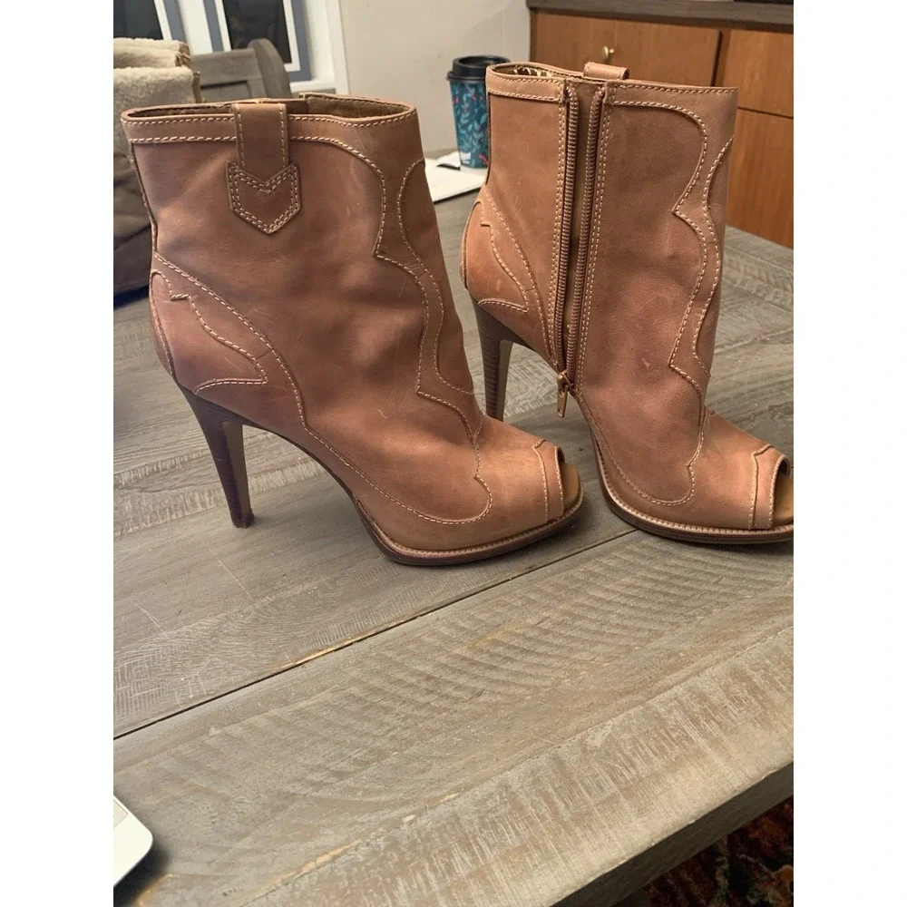 BCB Generation Womens 7.5 Brown‎ Leather Peep Toe stiletto western wartol